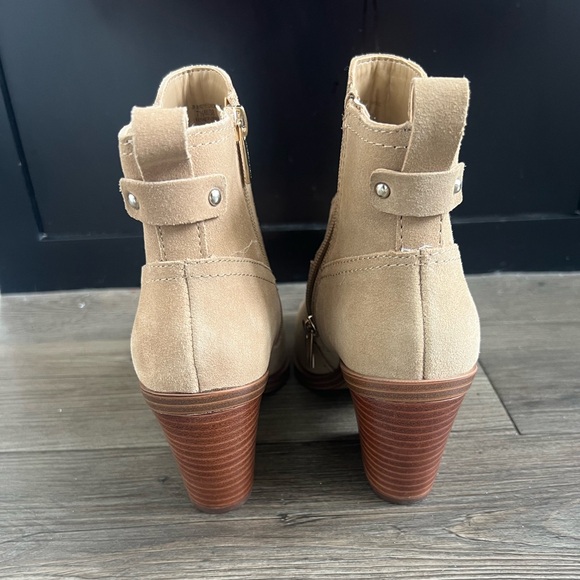 Vince Camuto Briyeonda Western Bootie size 7.5 - Picture 4 of 7